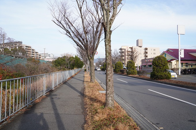 阪急山田駅からのアクセス13